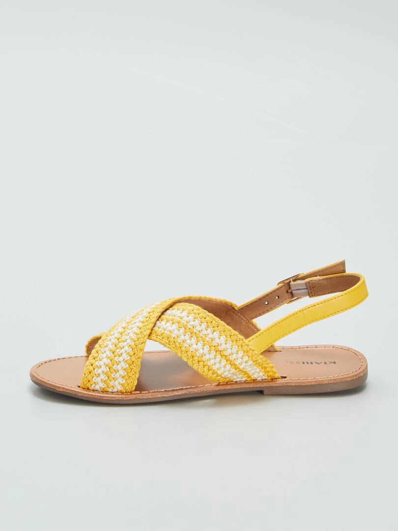 Robe côtelée avec large col brodé   Vert