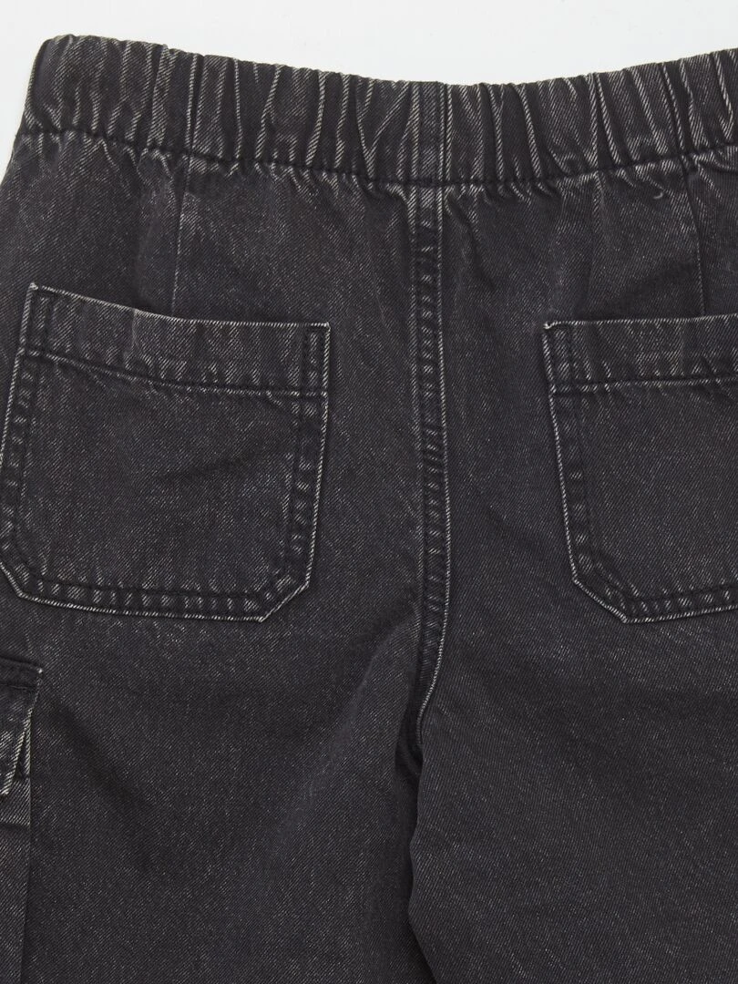 Jean droit avec poches à rabat   Noir