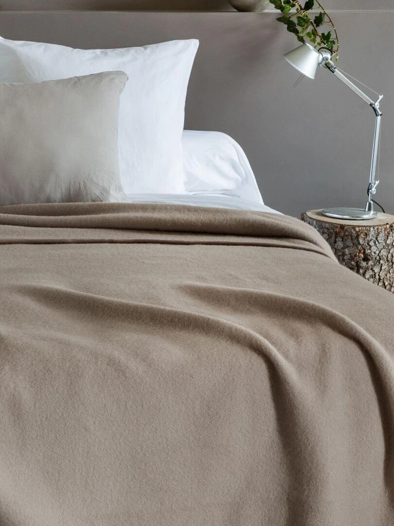Couverture Unie en Laine d'Agneau   Beige foncé