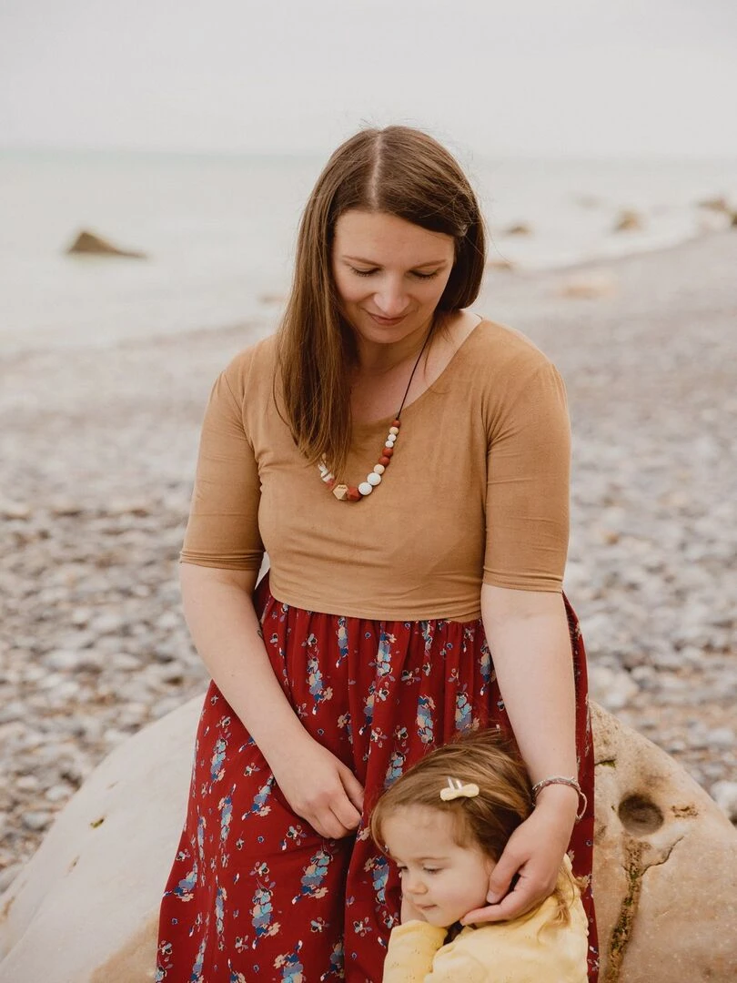 Collier d'allaitement ou de portage silicone et bois 'Lise' Blanc