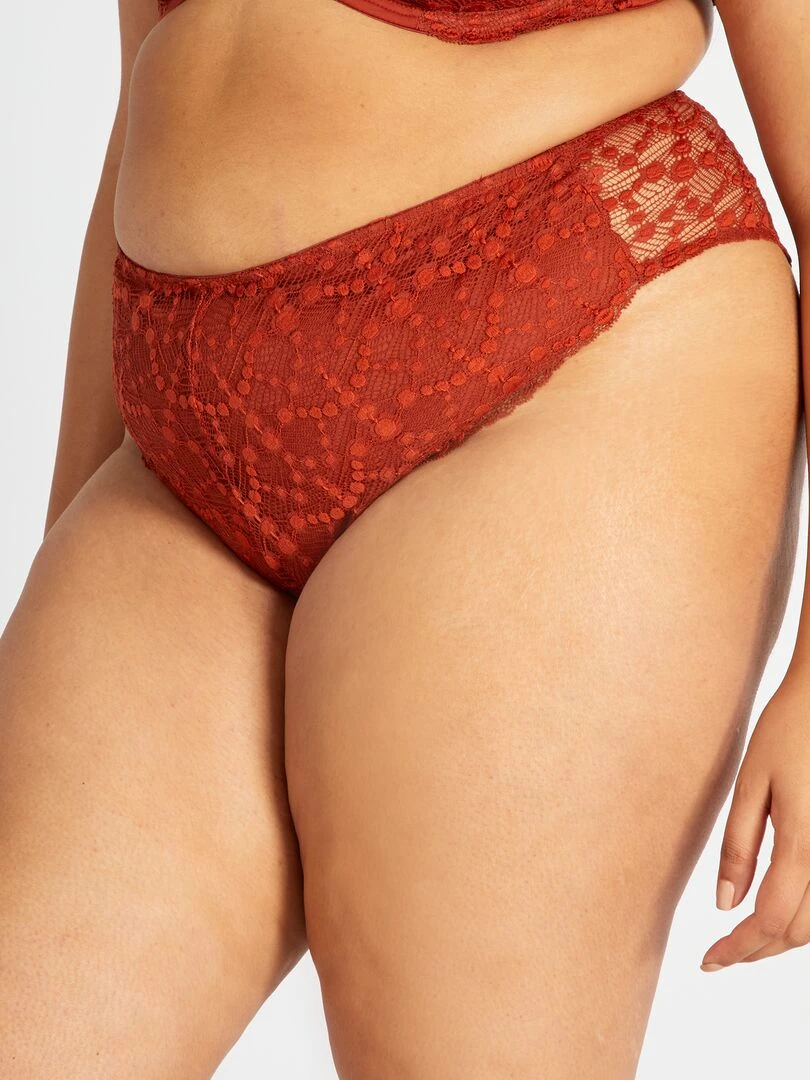Tanga en dentelle fantaisie   Rouge corail