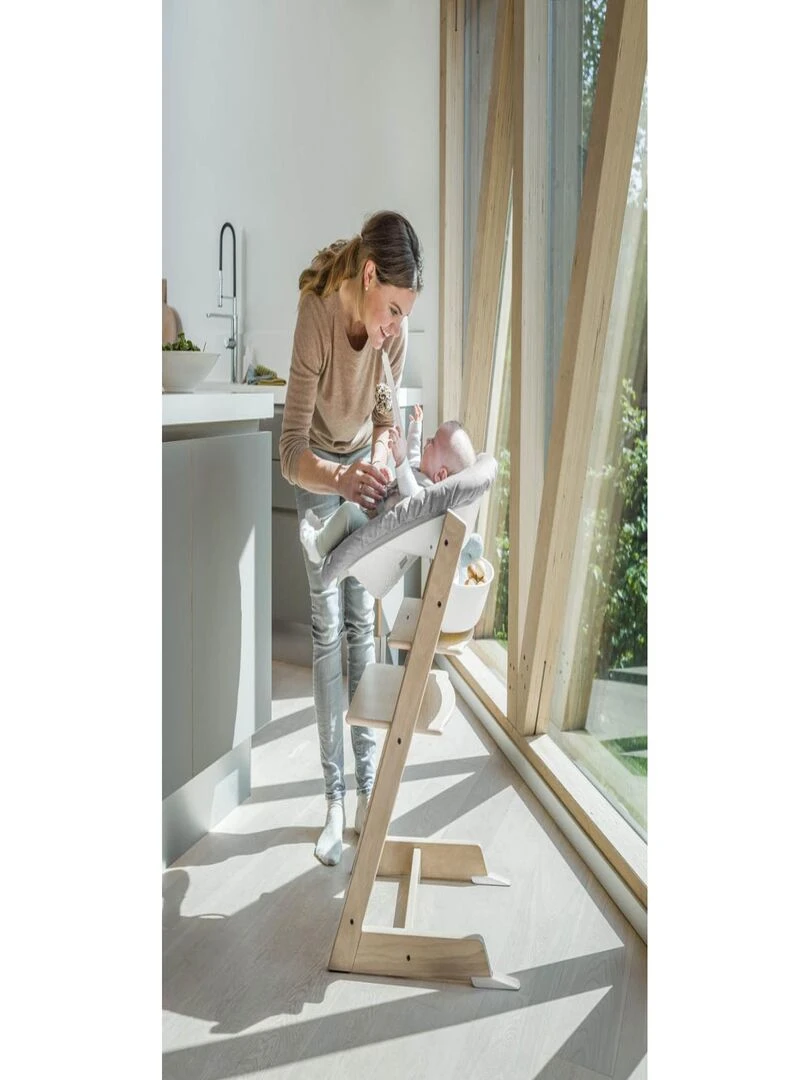 Chaise Tripp Trapp Rose poudre et Newborn Set Rose