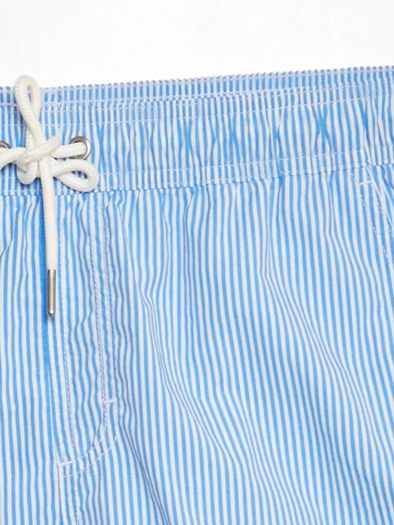 Jean à coupe droite   L32   Bleu