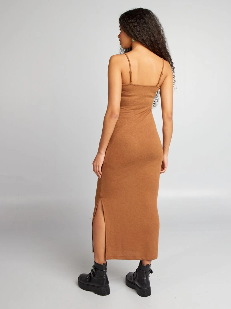 Robe longue à fines bretelles croisées   Marron