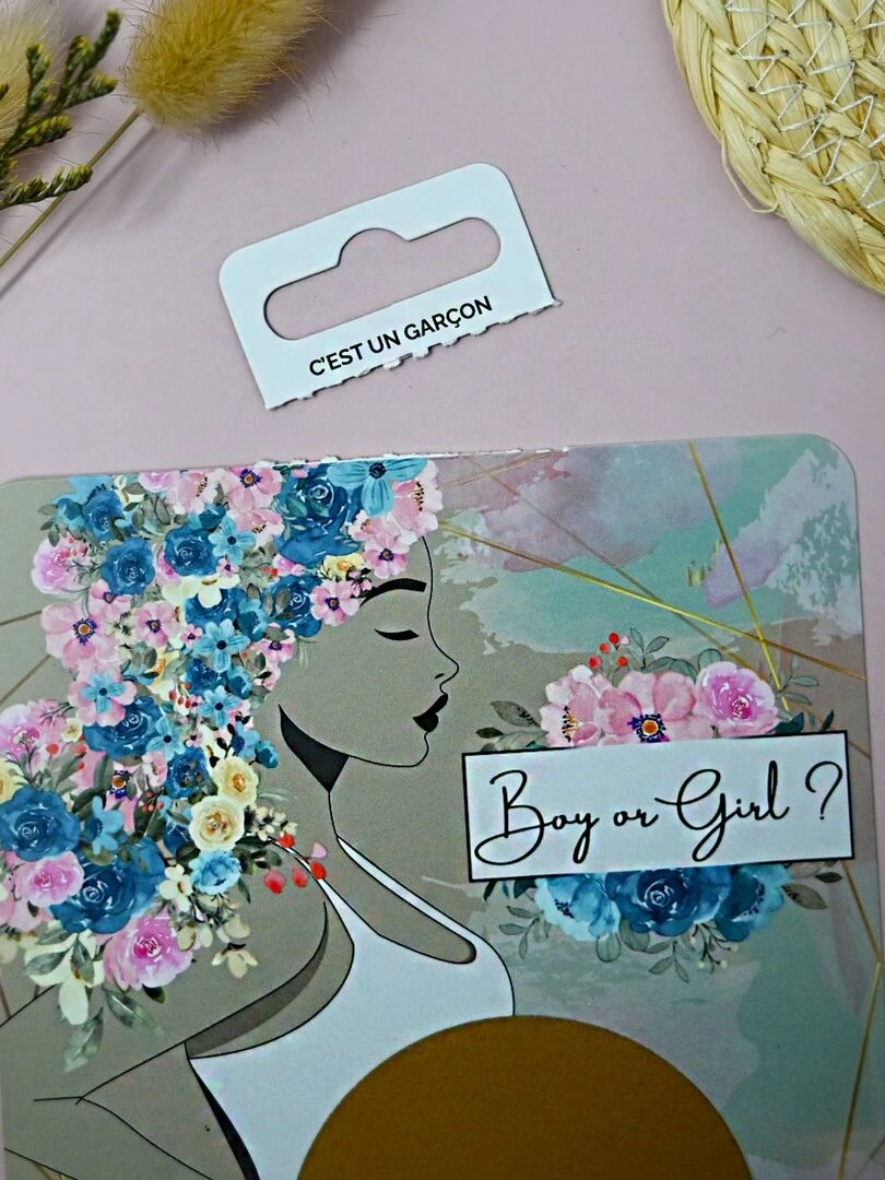 Carte à gratter   C'est un garçon   Blanc