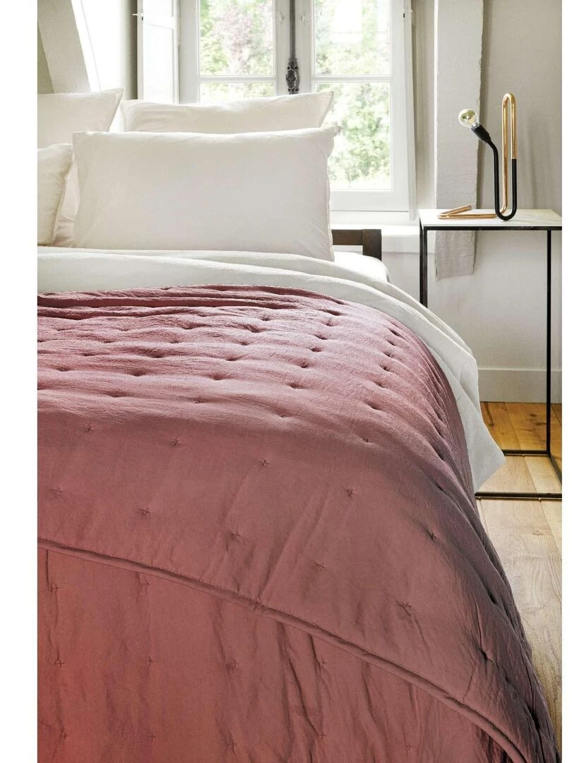 Couvre Lit en microfibre matelassée   Rose clair