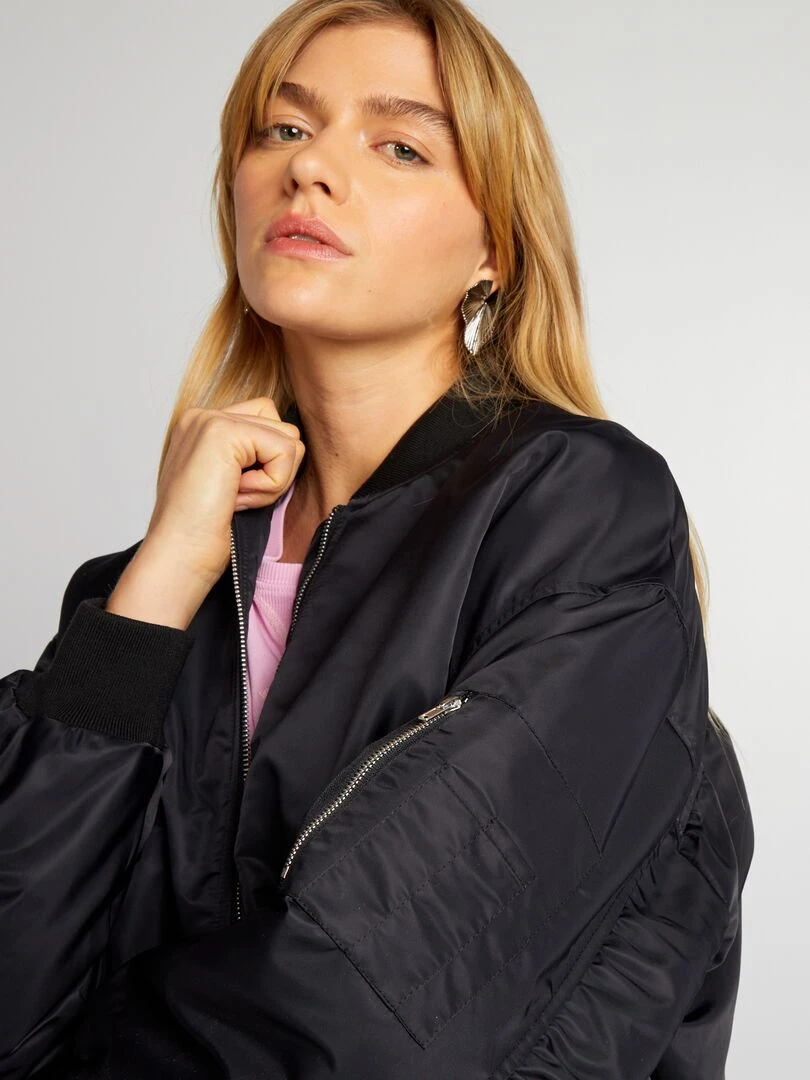 Blouson avec col ras du cou noir