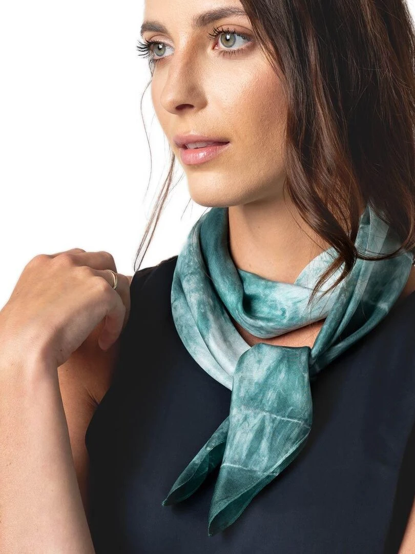 Carré de Soie Tie Dye Hoa   Artisanat VietNam   Vert