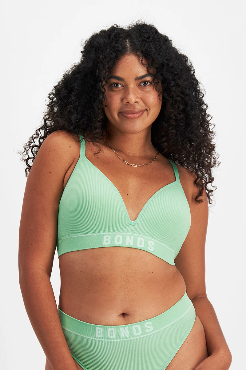 Retro Rib™ Seamless Wirefree Tee Bra