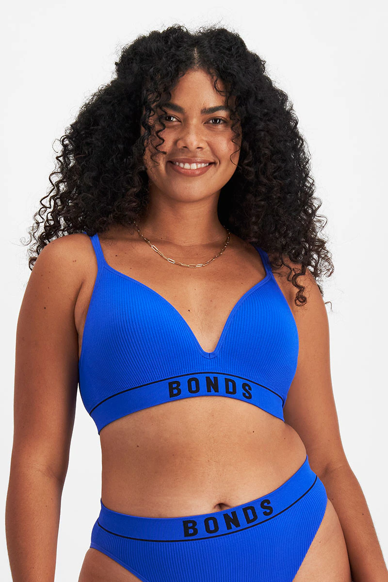Retro Rib™ Seamless Wirefree Tee Bra