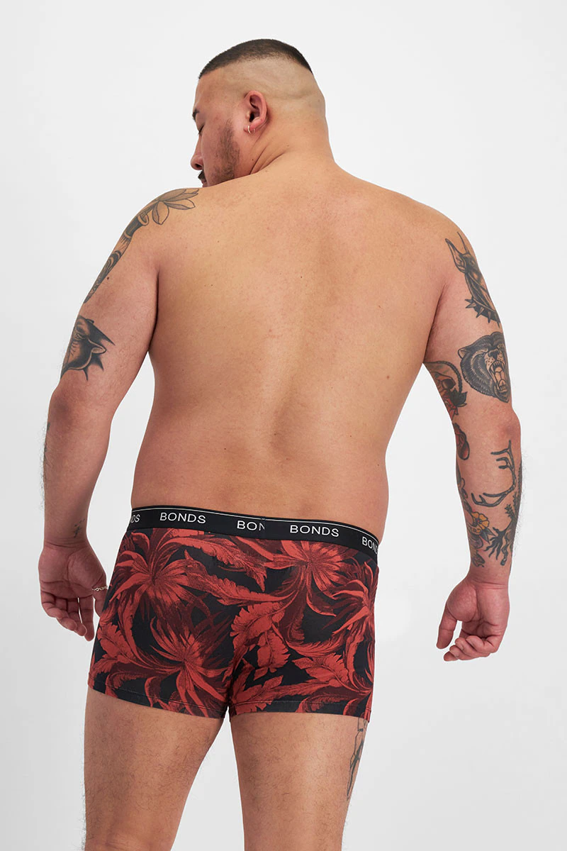 Guyfront Trunk