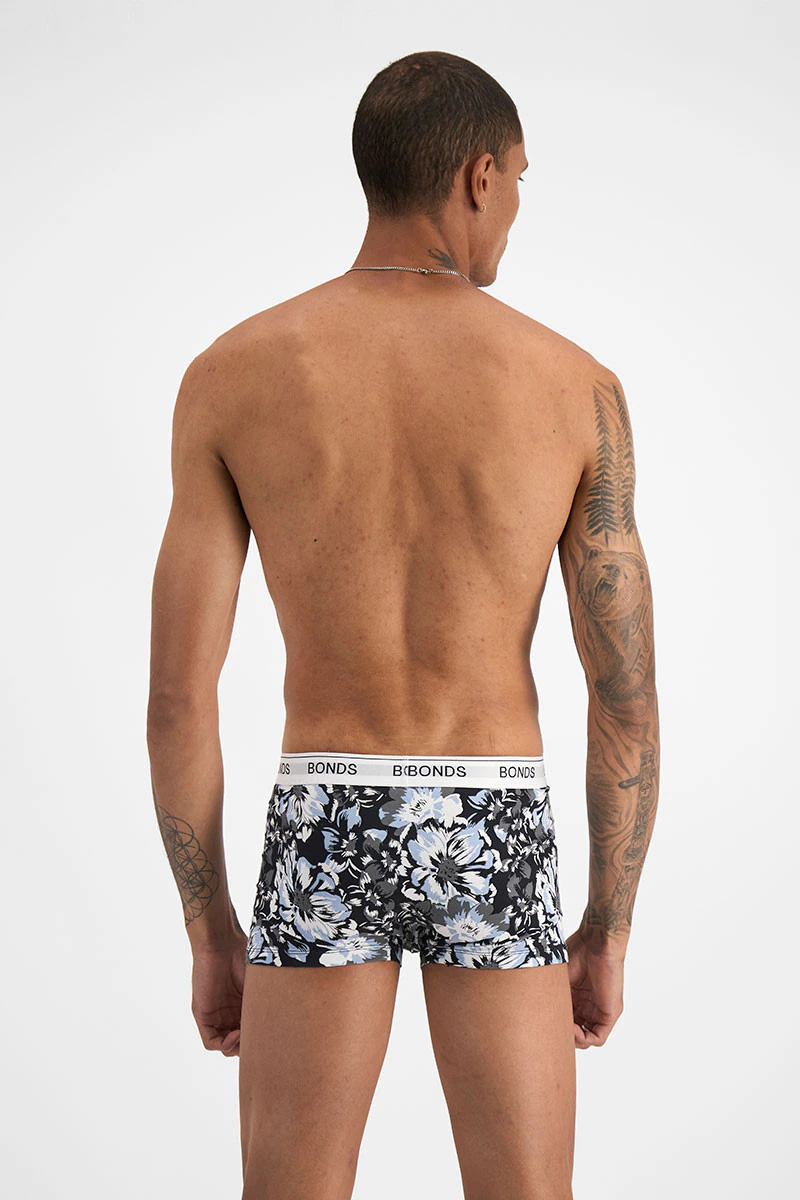 Guyfront Trunk