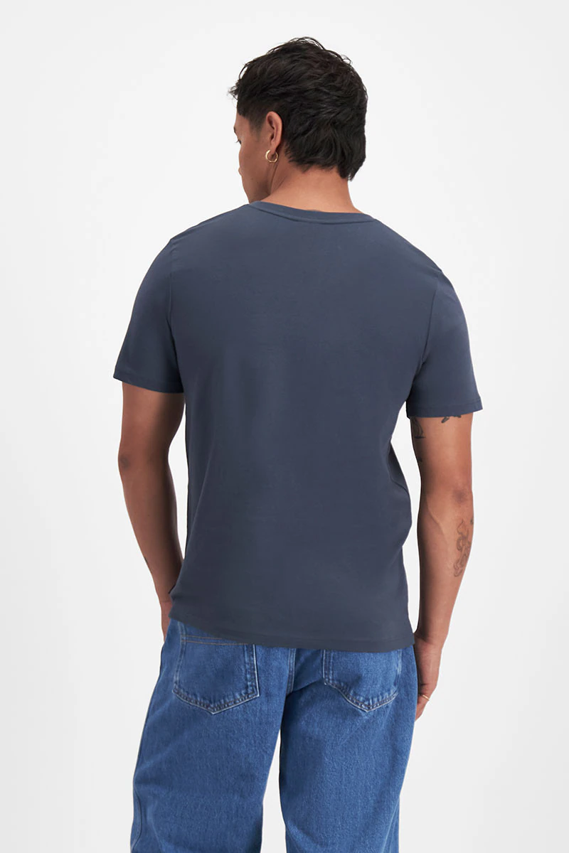 Originals Midweight Vee Tee
