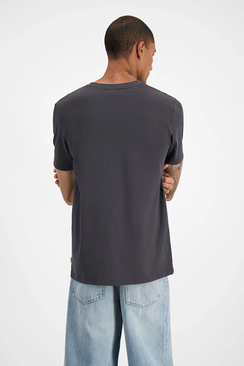 Originals Midweight Vee Tee