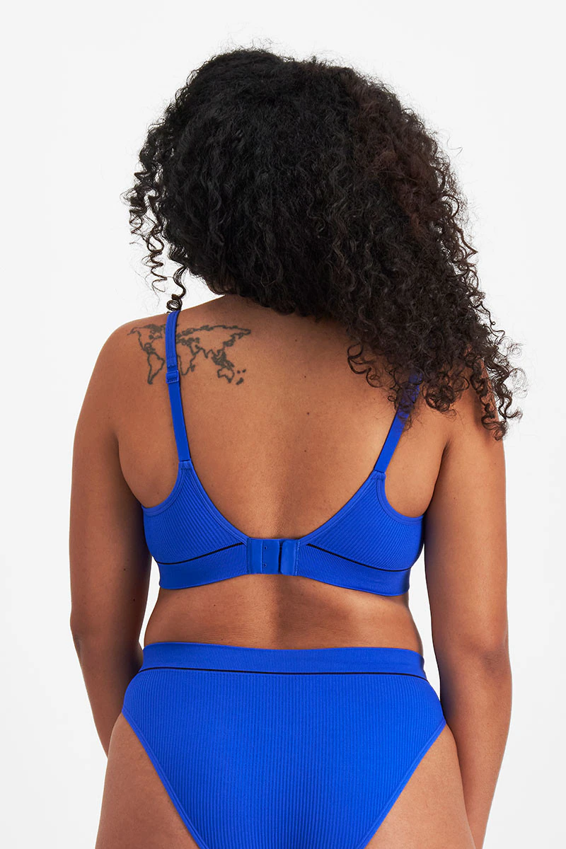 Retro Rib™ Seamless Wirefree Tee Bra