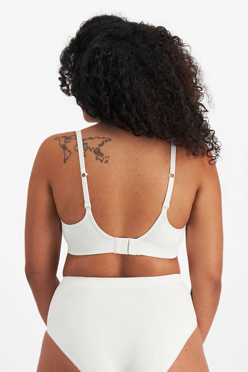 Bases Seamless Wirefree Bra