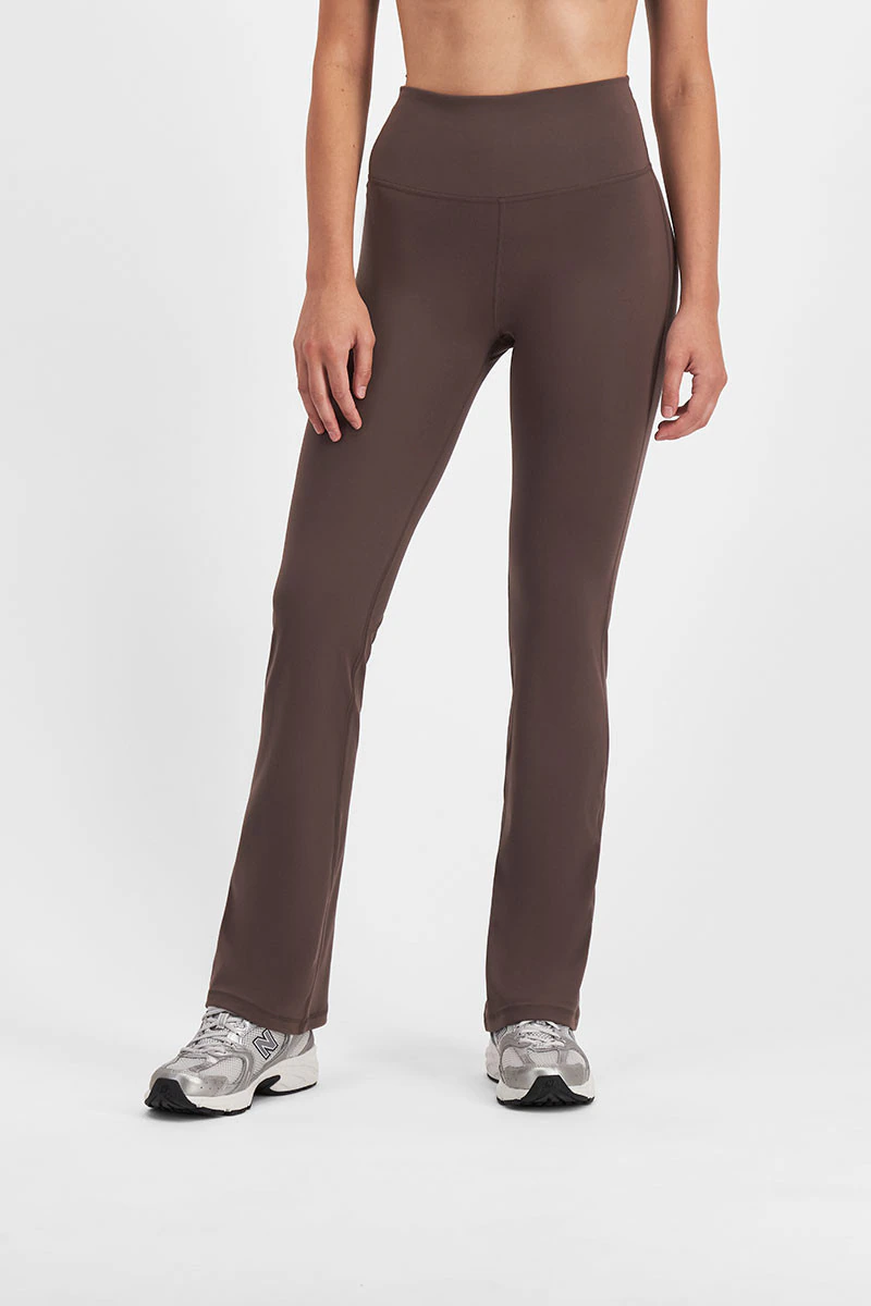 Move Straight Leg Pant