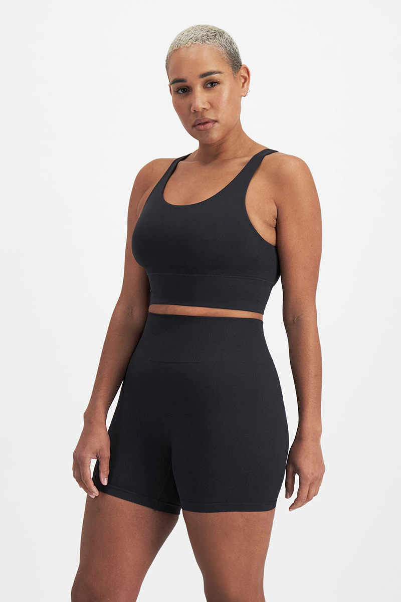 Move Seamless Crop