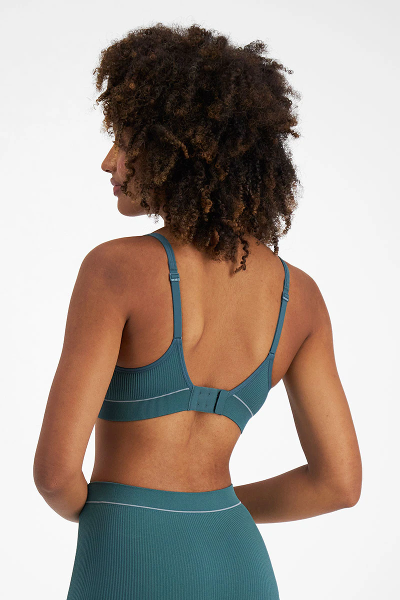 Retro Rib? Seamless Wirefree Tee Bra