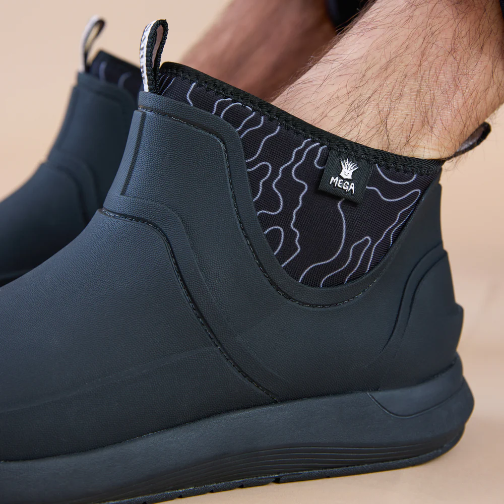 REEF x The Mega Lab Scallywag