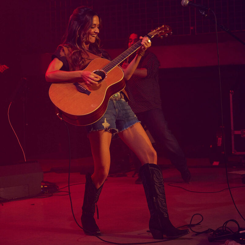 Laramie StretchFit Western Boot