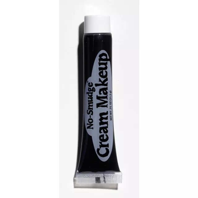 No Smear Black Makeup