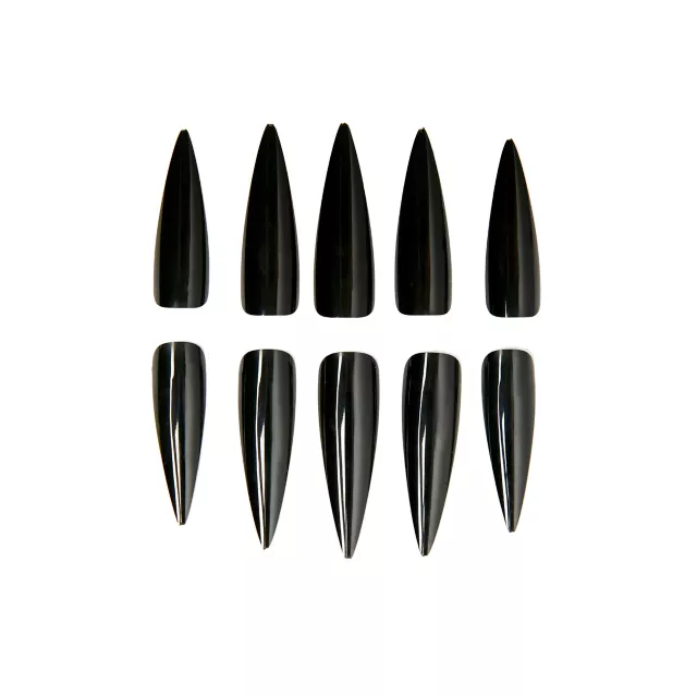 Black Claw Nails