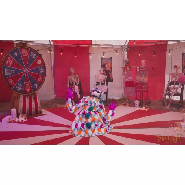 2 Ft 6 In Lucky Liz Animatronic