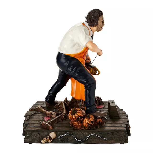 Leatherface Statue - Texas Chainsaw Massacre