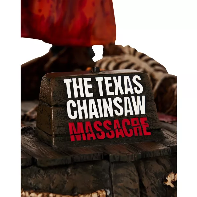 Leatherface Statue - Texas Chainsaw Massacre