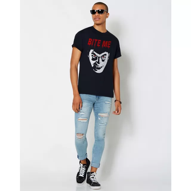 Dracula Bite Me T Shirt - Universal Monsters