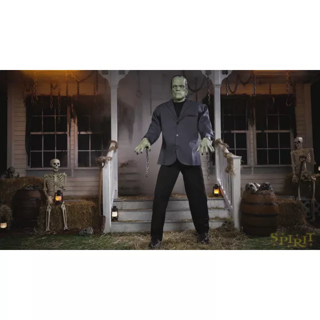 6 Ft 6 In Frankenstein- - s Monster Animatronic - Universal Monsters
