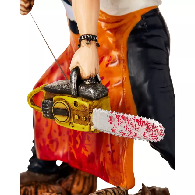 Leatherface Statue - Texas Chainsaw Massacre