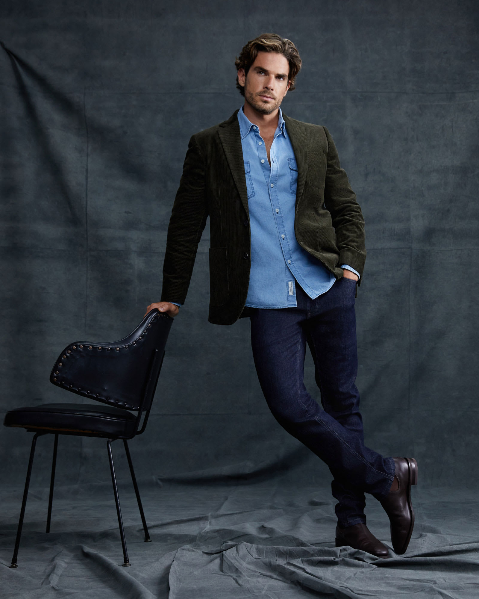 William Straight Leg Jean