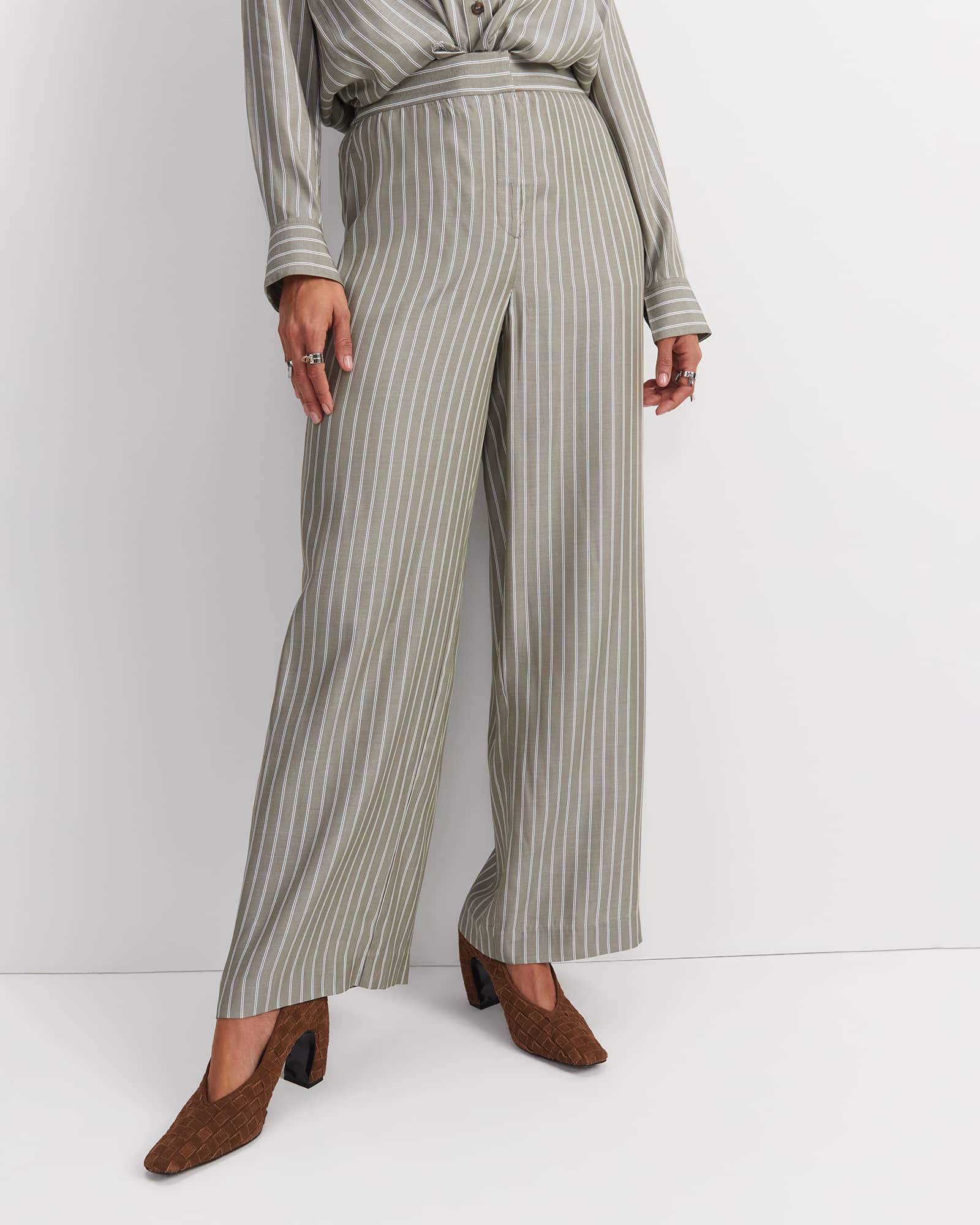 Solene Yarn-Dyed Pleat Pant