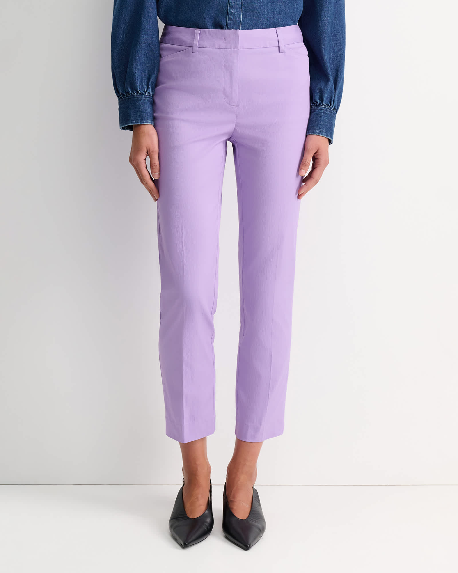 Evie Straight Capri Pant