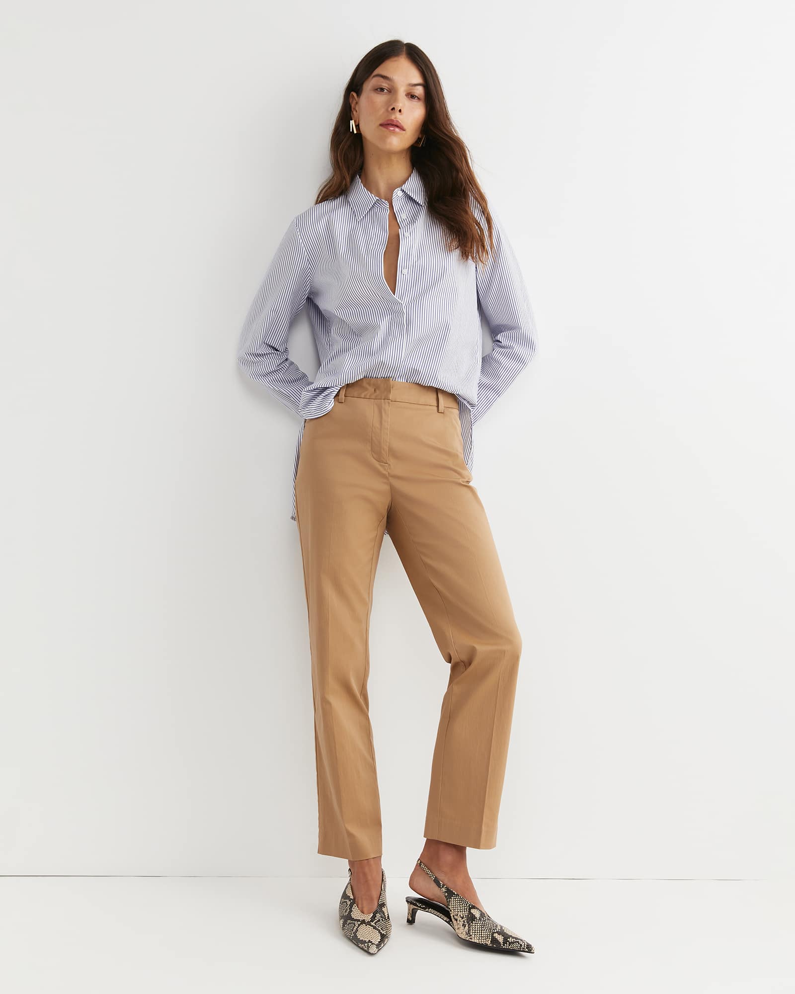Evie Straight Capri Pant