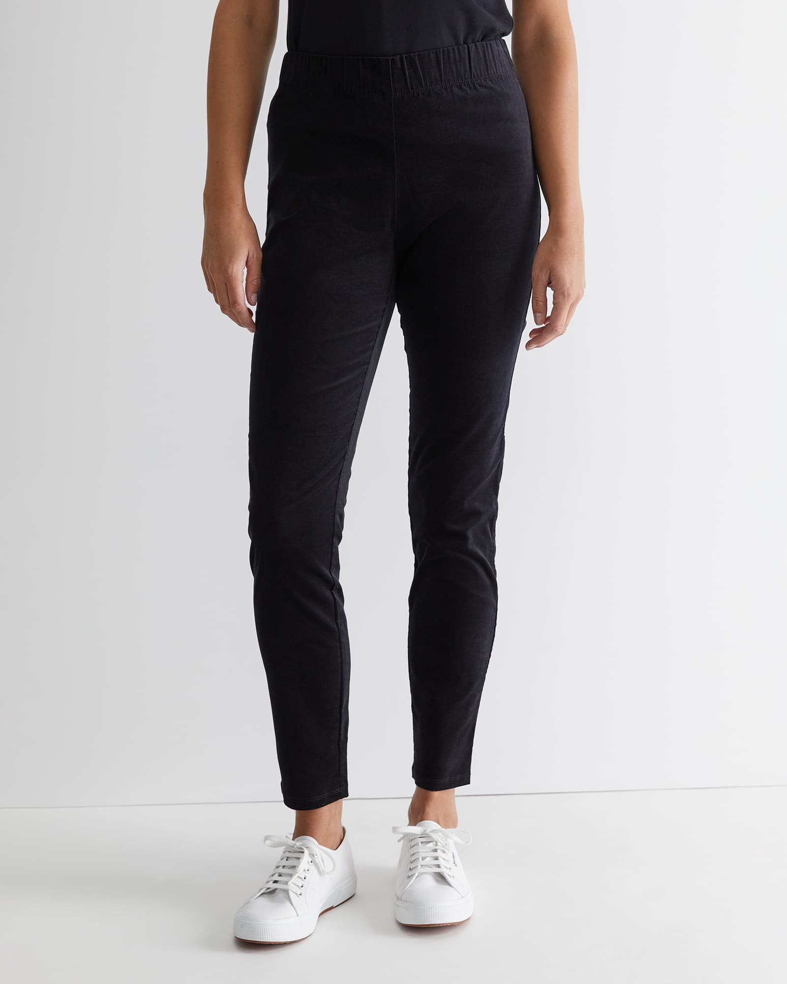 Felicity Velvet Pull On Pant