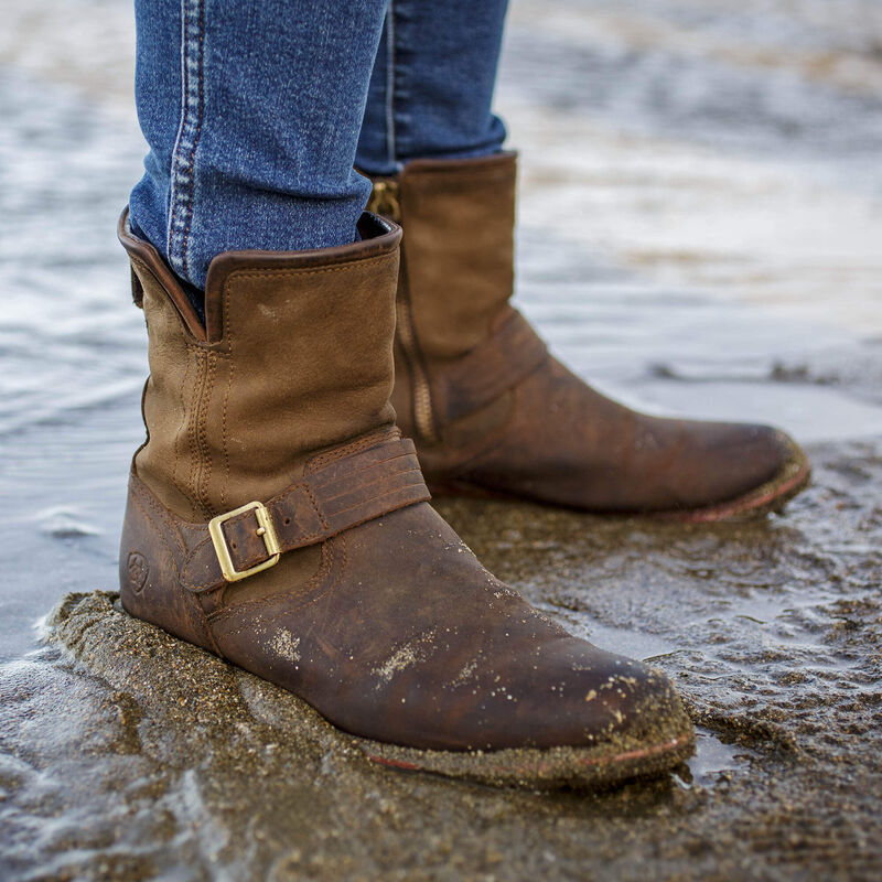 Savannah Waterproof Boot