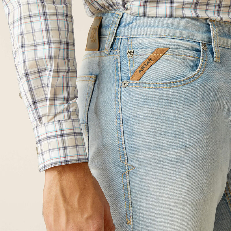 M7 Slim Grizzly Slim Leg Jeans