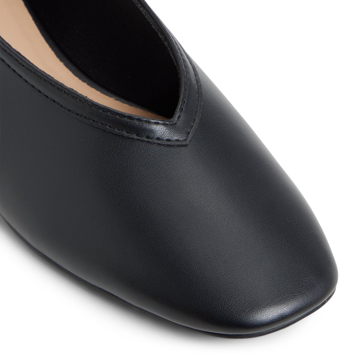 Eleynora Black Women's Ballerinas