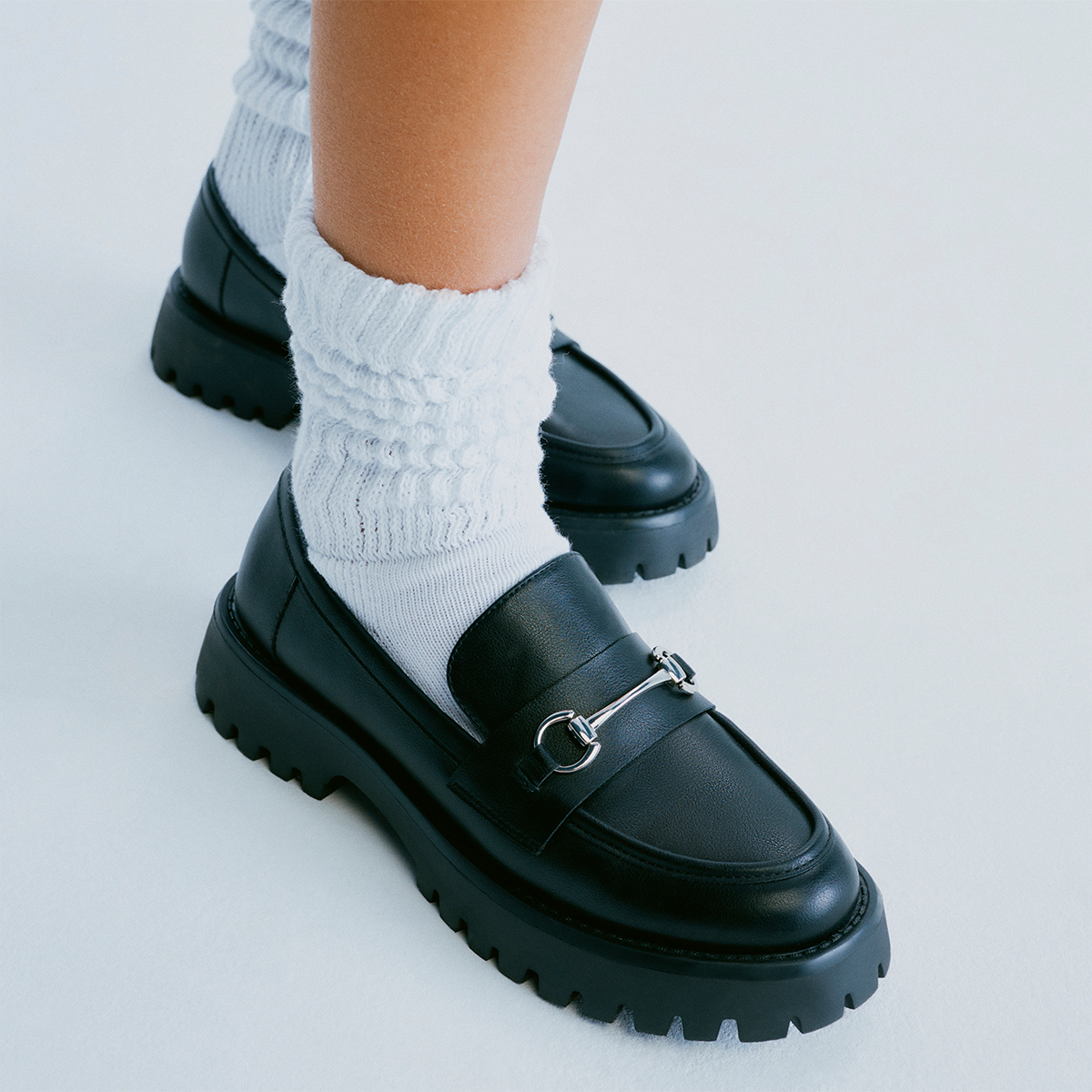 Cluelesss Black Women's Corpcore