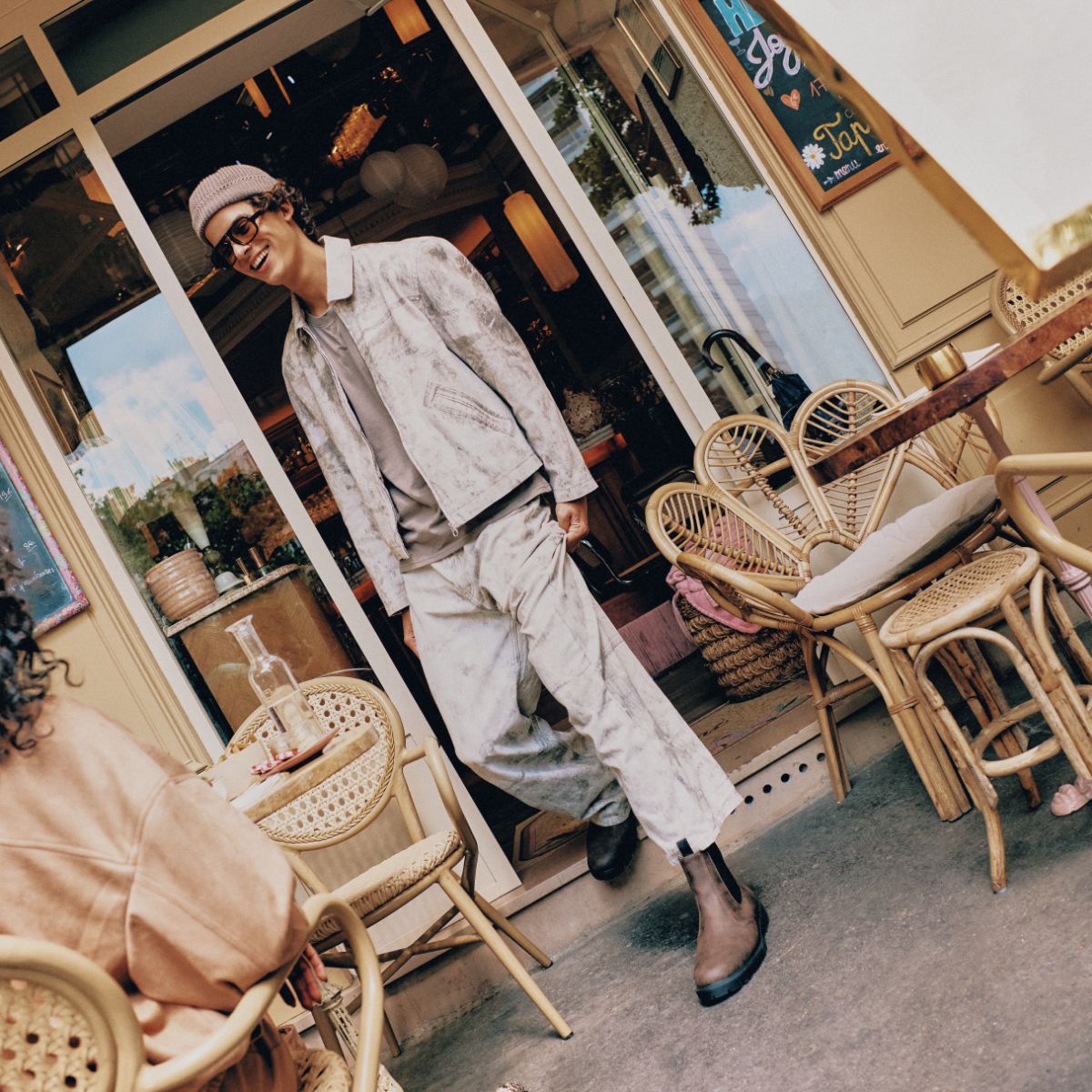 Ashtonn Brown Men's Chelsea Boots