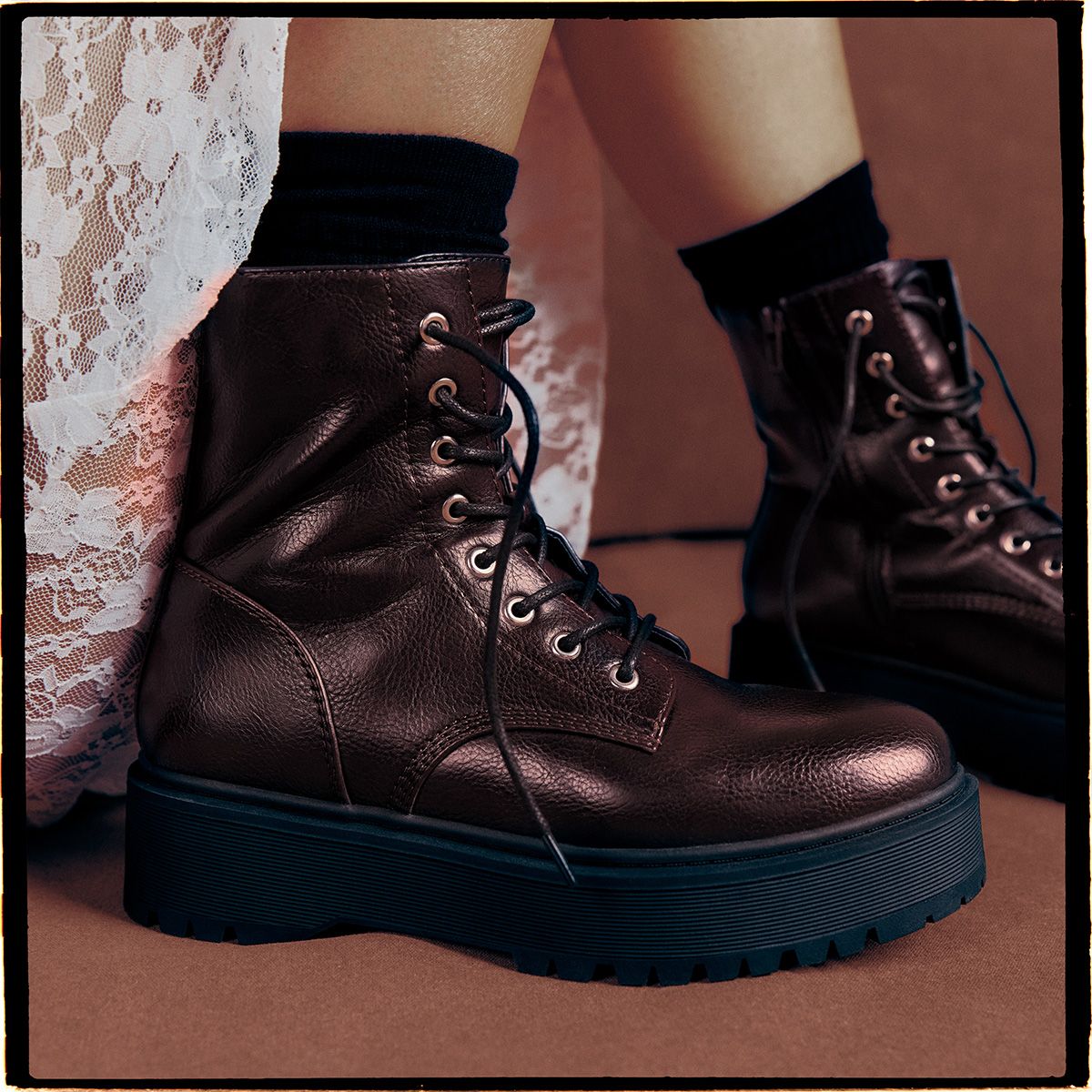 Jadyn Bordo Women's Ankle Boots