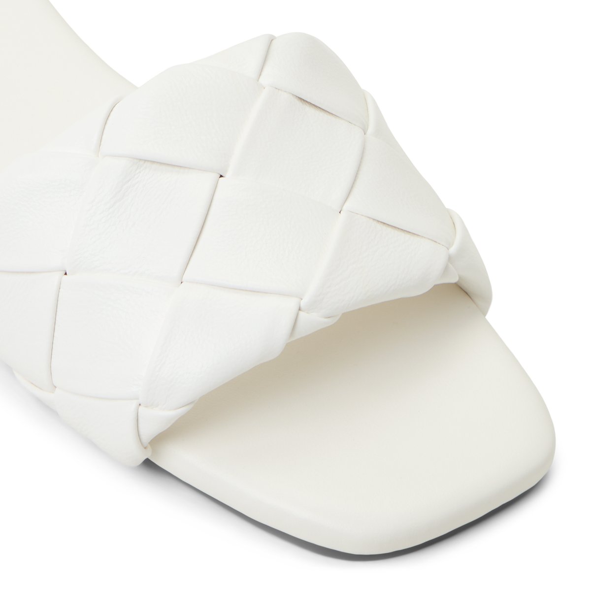 Kalia White Women's Slides