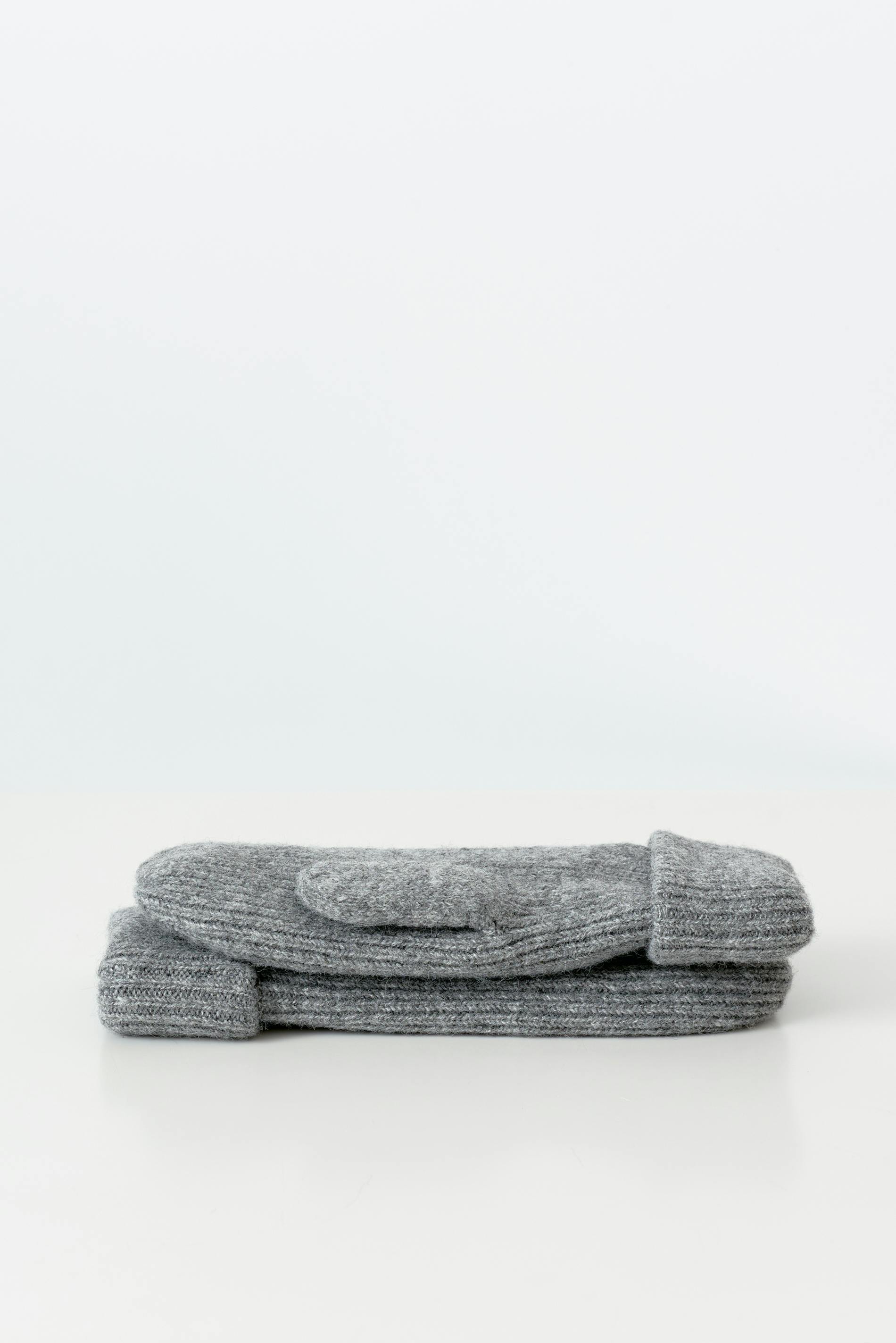 Rib Mitten