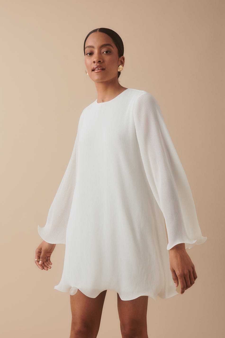 Pleated Wave Edge Mini Dress