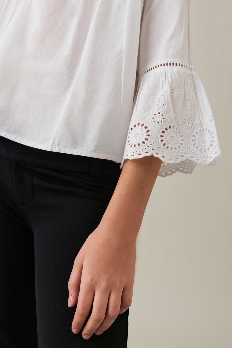 Y Frill Sleeve Blouse