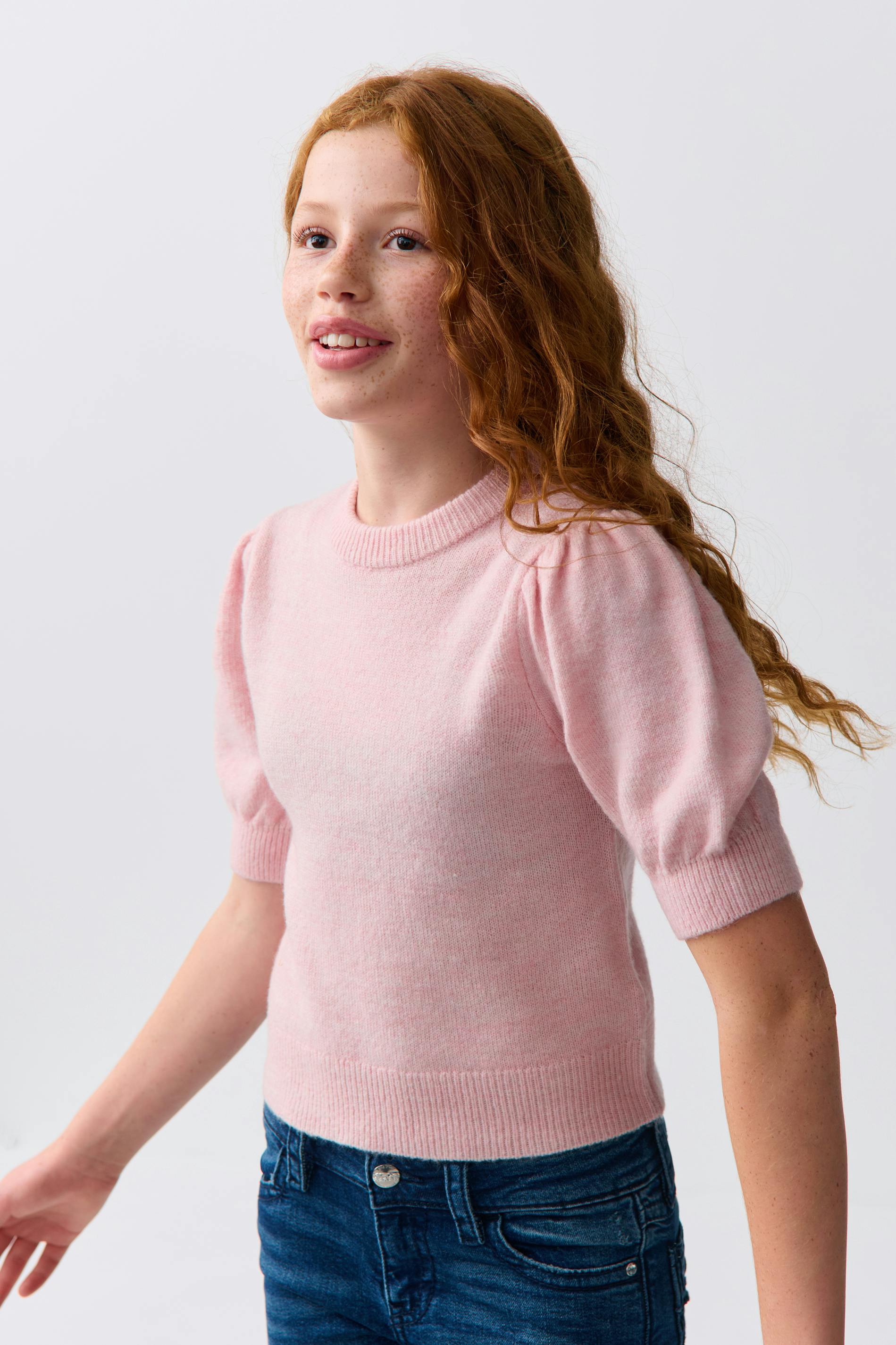 Y Kn Cropped Sleeve Top