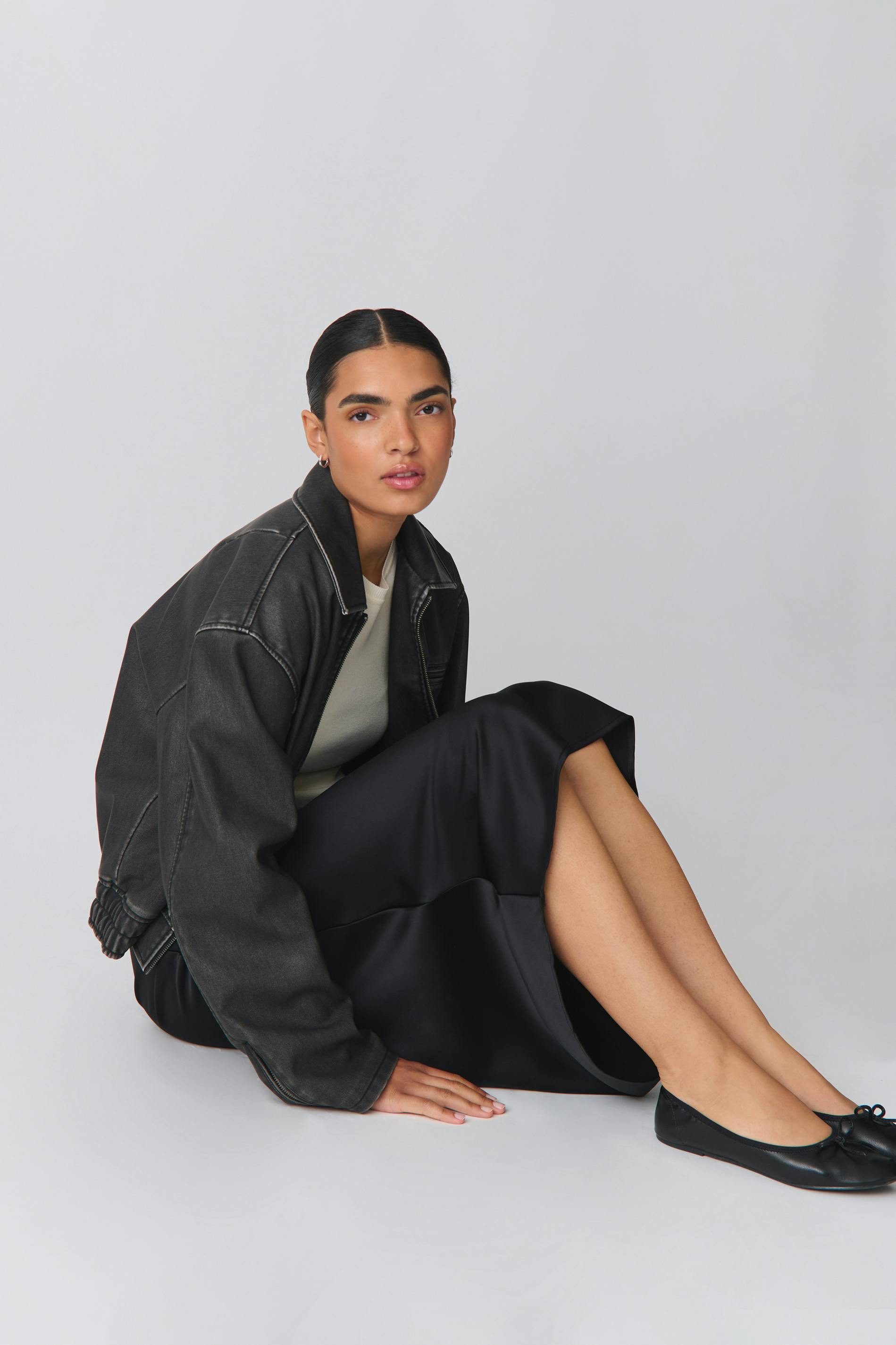 Elastic Satin Midi Skirt